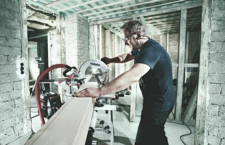 Sägearten erklärt: Handsägen und elektrische Sägen