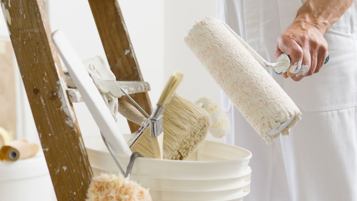 Professioneller Malerbedarf: Nützliches Werkzeug und Zubehör für Maler & Heimwerker