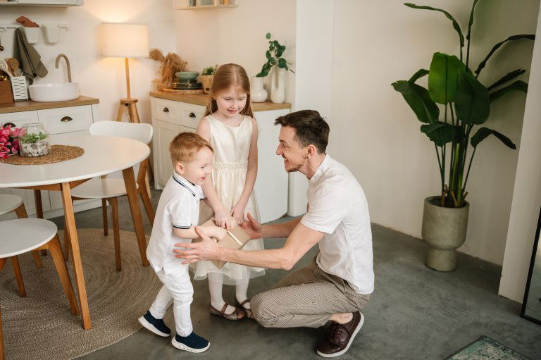 Vatertag 2025: Beste Vatertagsgeschenke für Handwerker