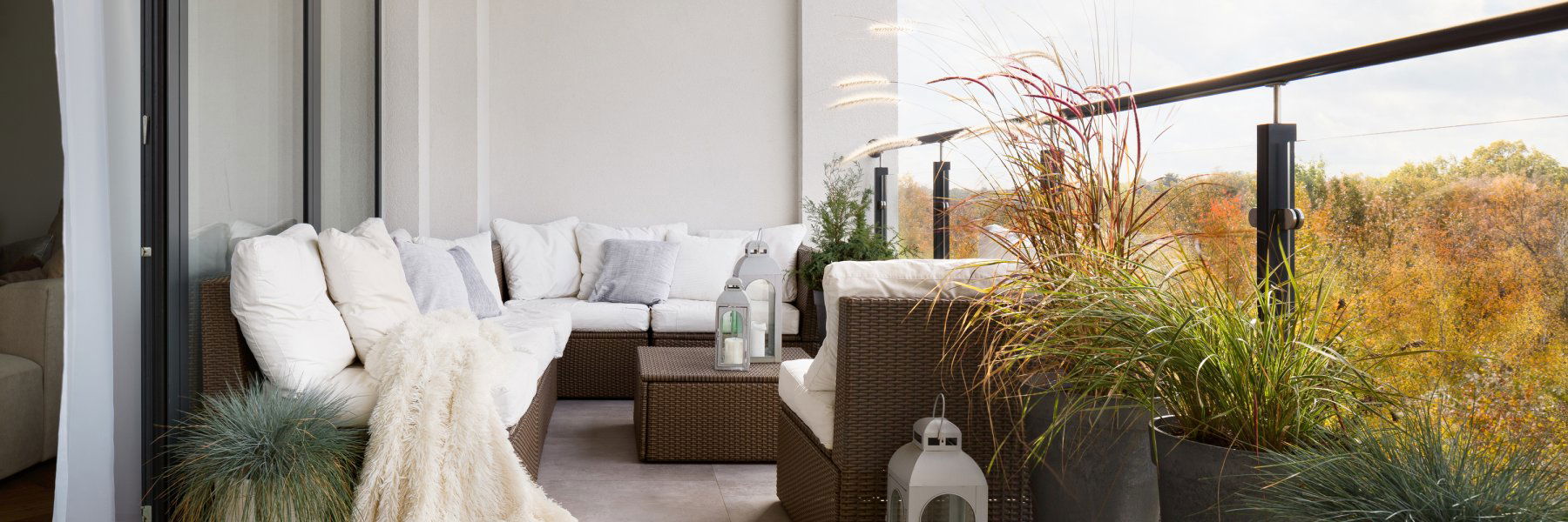 Geländersysteme und Beschläge für Terrasse und Balkon