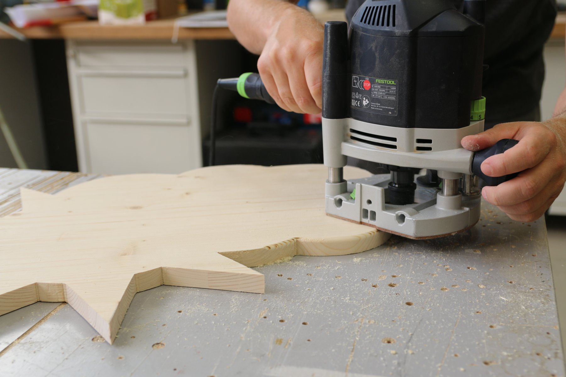 Oberfräse für Handwerker: Möglichkeiten, Fräserarten und praktische Tipps